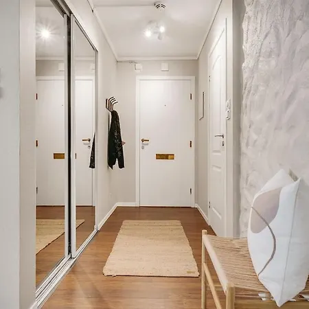 Lägenhet - Midt I Sentrum!